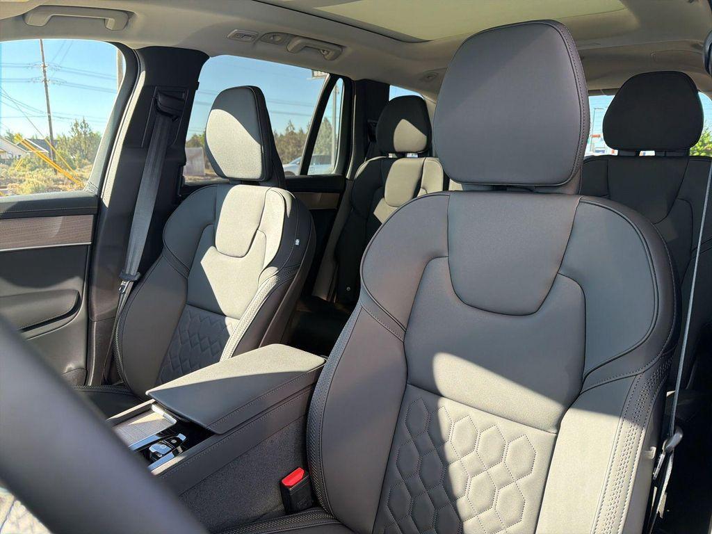 new 2026 Volvo XC90 Plug-In Hybrid car, priced at $82,630