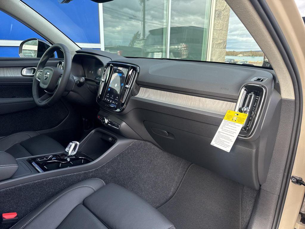 new 2026 Volvo XC40 car, priced at $47,745