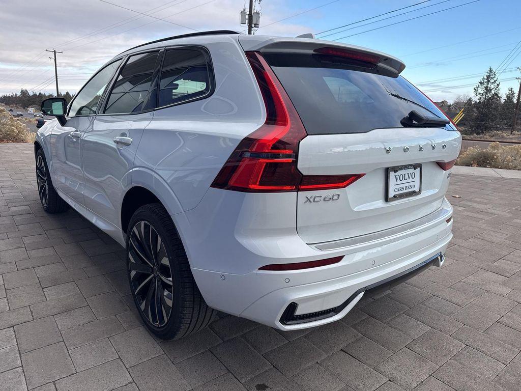new 2026 Volvo XC60 car, priced at $61,935