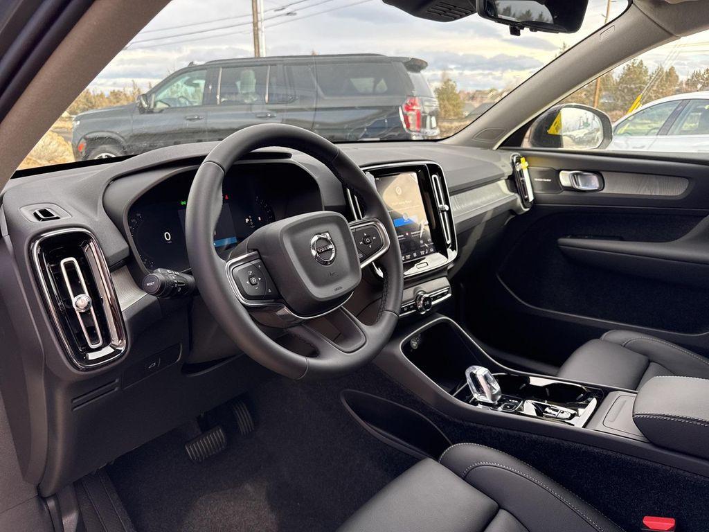new 2026 Volvo XC40 car, priced at $49,395