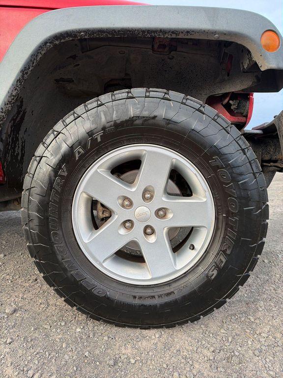 used 2015 Jeep Wrangler Unlimited car, priced at $10,790