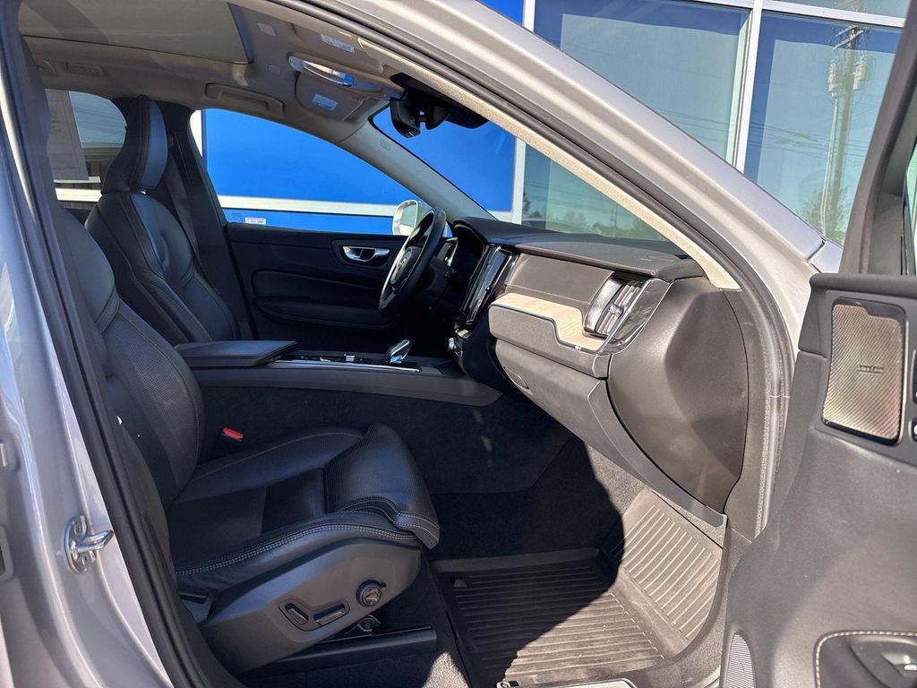 used 2022 Volvo XC60 car, priced at $29,490