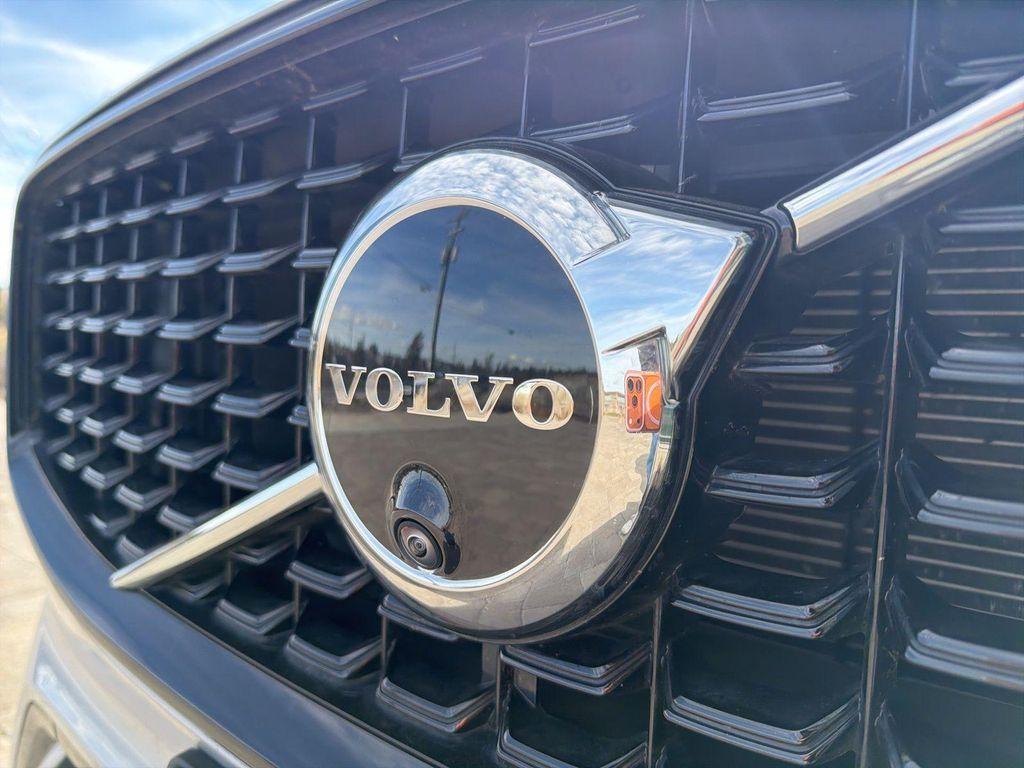 used 2024 Volvo XC60 Recharge Plug-In Hybrid car, priced at $54,990