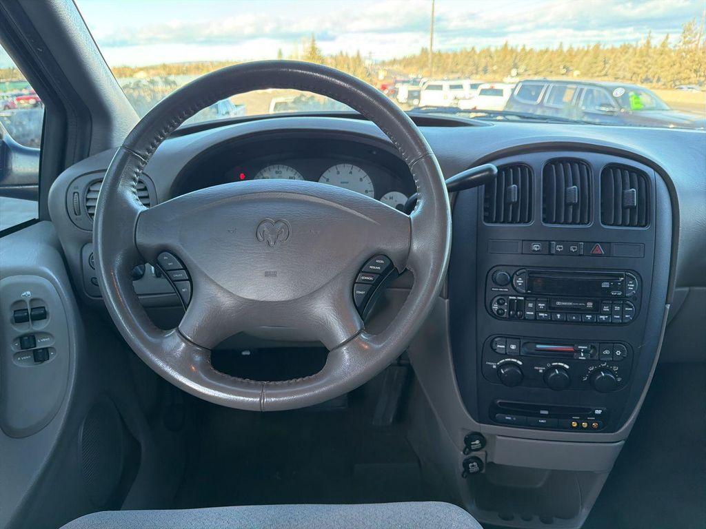 used 2003 Dodge Grand Caravan car, priced at $4,990