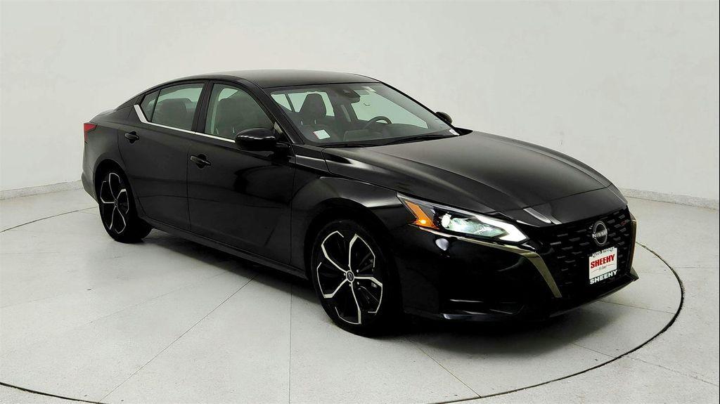 used 2023 Nissan Altima car, priced at $19,381