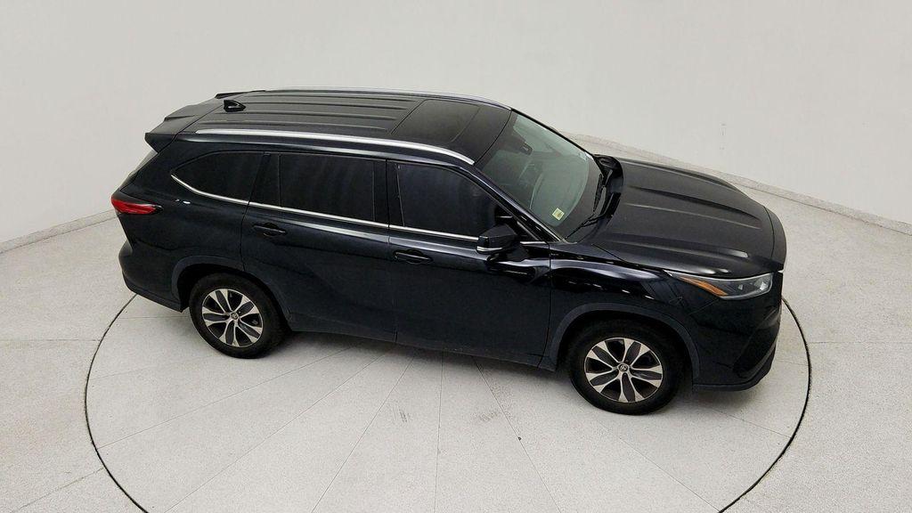 used 2021 Toyota Highlander car, priced at $33,989