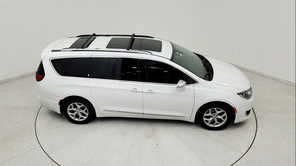 used 2020 Chrysler Pacifica car, priced at $19,491