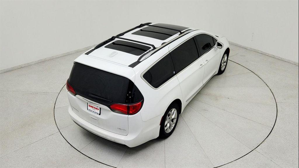 used 2020 Chrysler Pacifica car, priced at $19,491