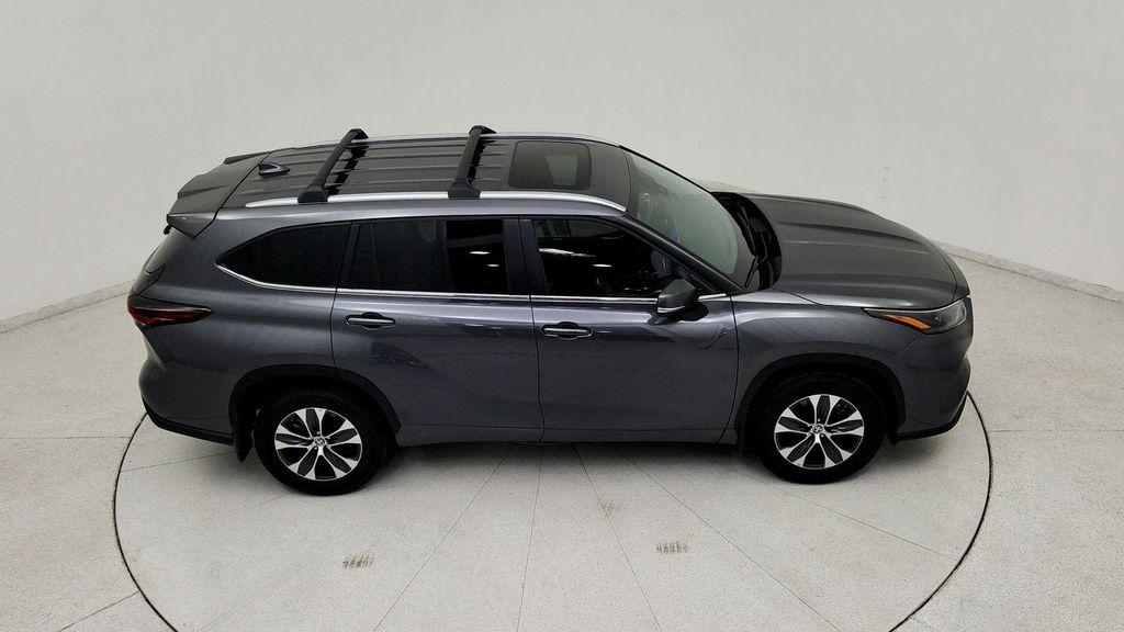 used 2024 Toyota Highlander car, priced at $41,591