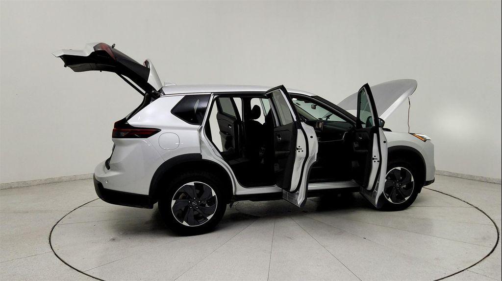 used 2024 Nissan Rogue car, priced at $21,091