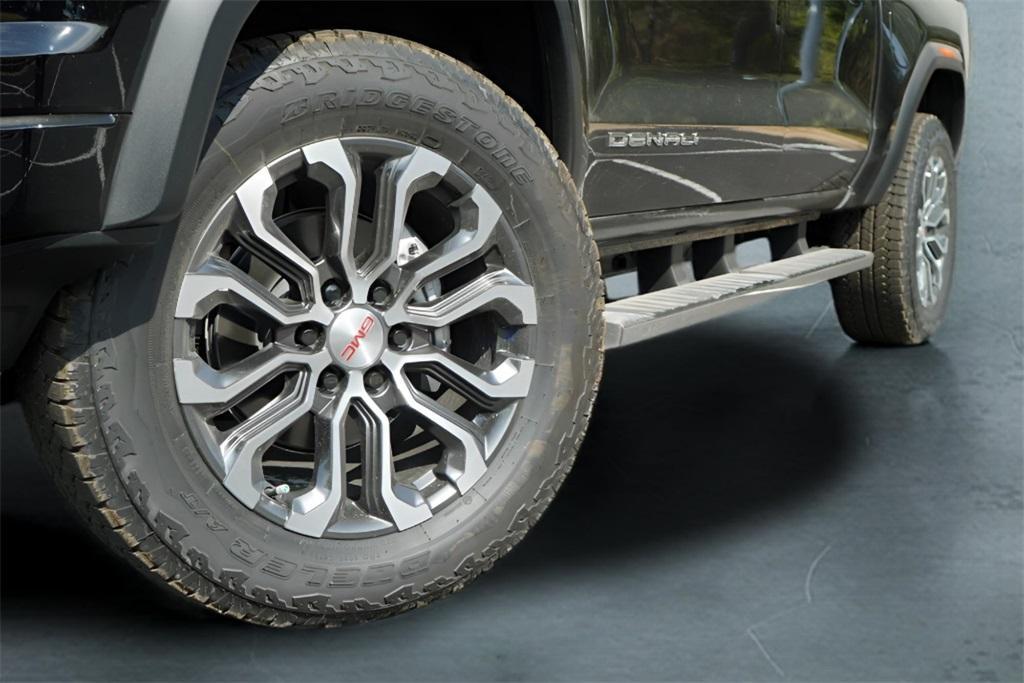 new 2026 GMC Canyon car, priced at $55,305