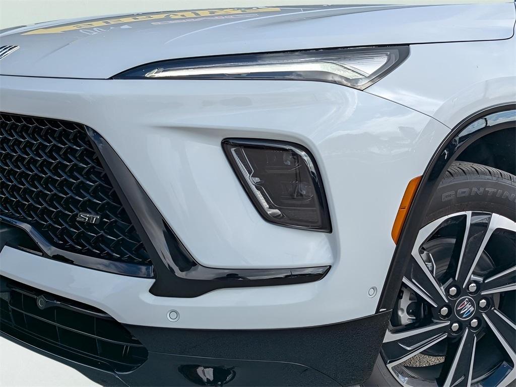 new 2025 Buick Enclave car, priced at $45,080