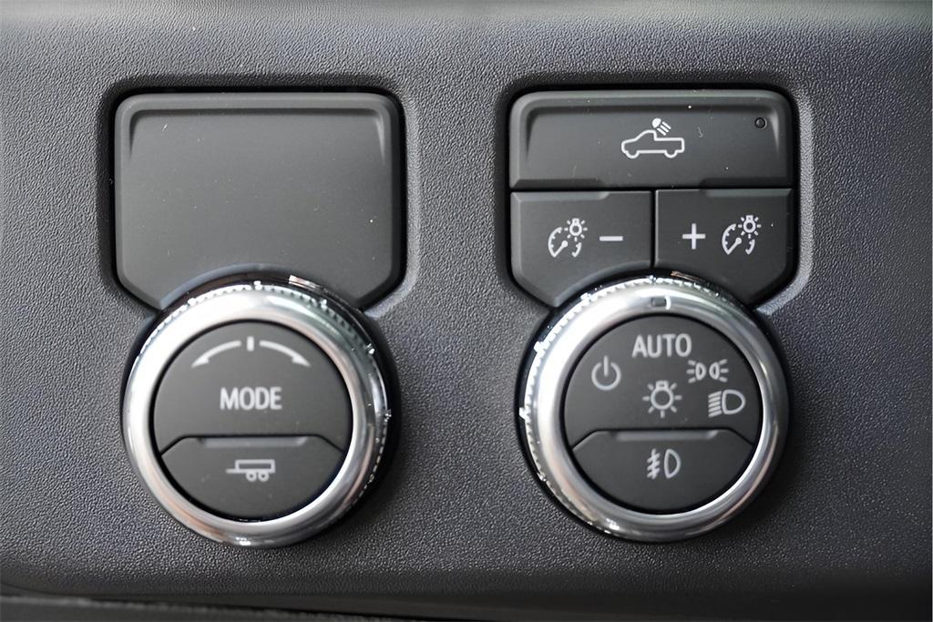 new 2026 GMC Sierra 1500 car, priced at $42,400