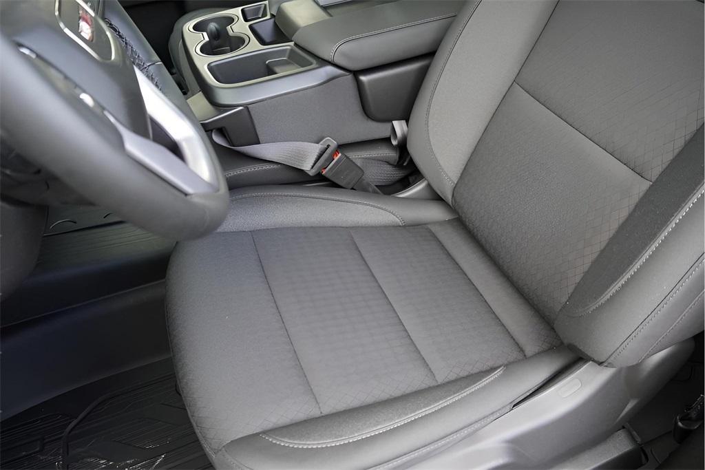 new 2026 GMC Sierra 1500 car, priced at $42,400