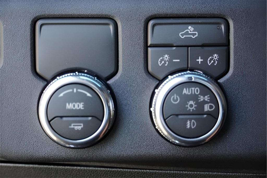 new 2026 GMC Sierra 1500 car, priced at $42,400