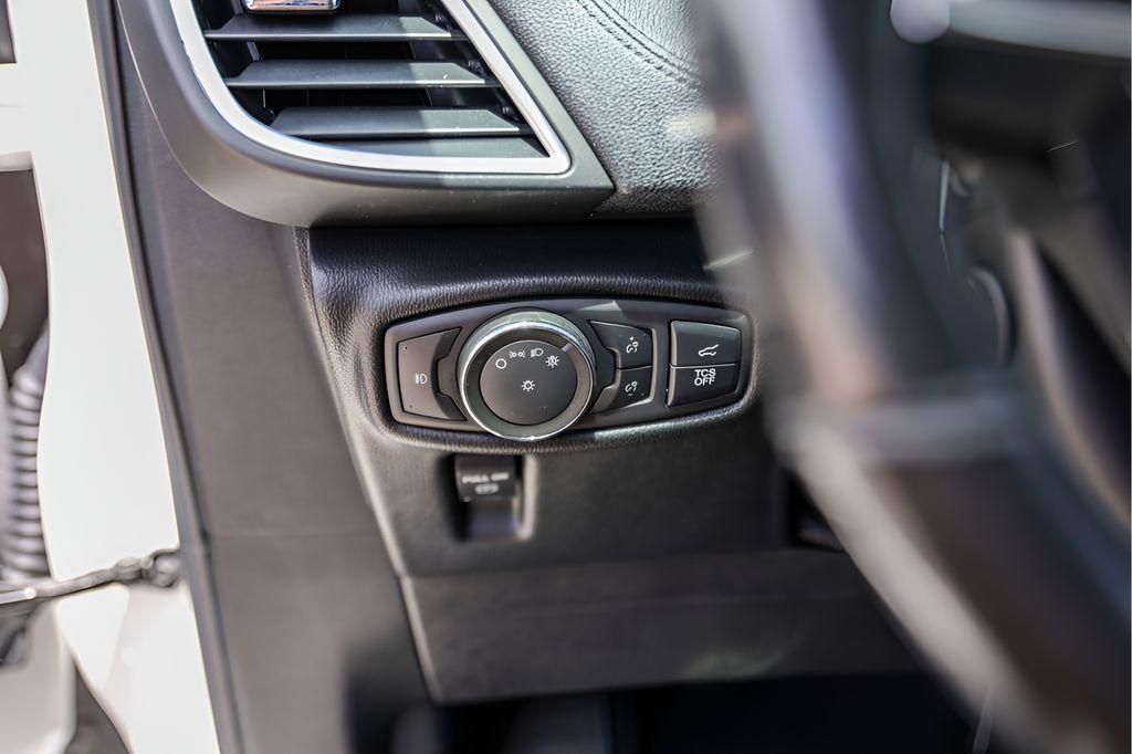 used 2020 Lincoln Nautilus car, priced at $24,723