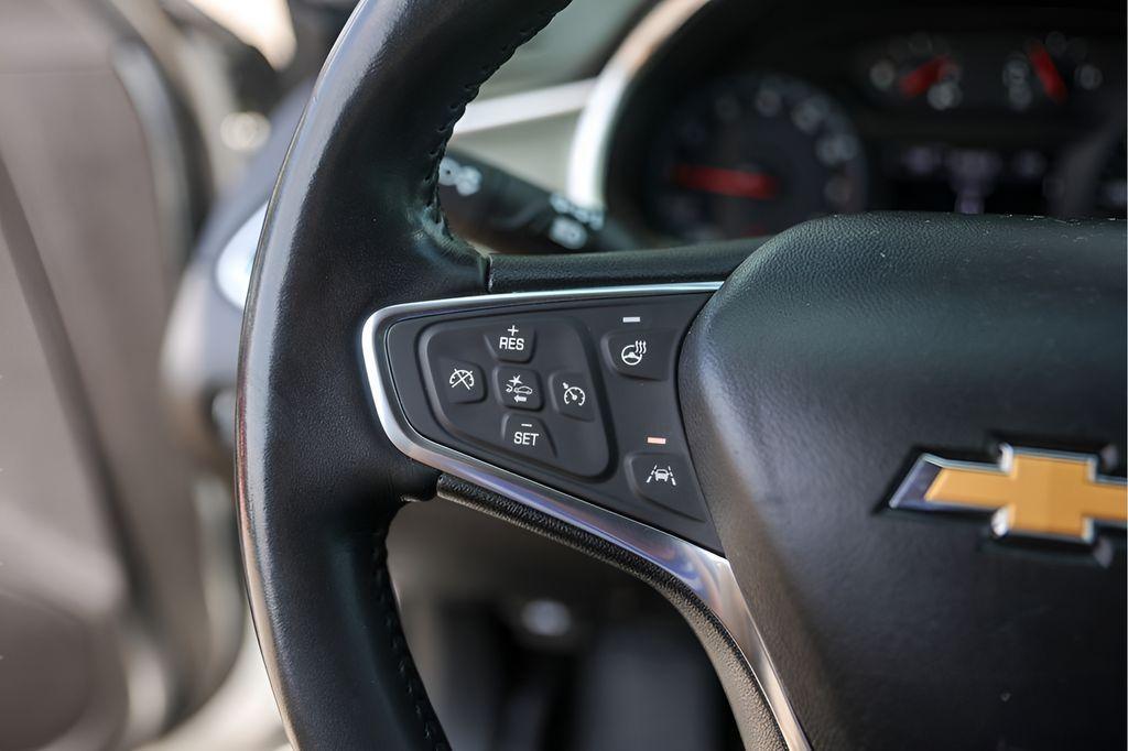 used 2020 Chevrolet Malibu car, priced at $16,125