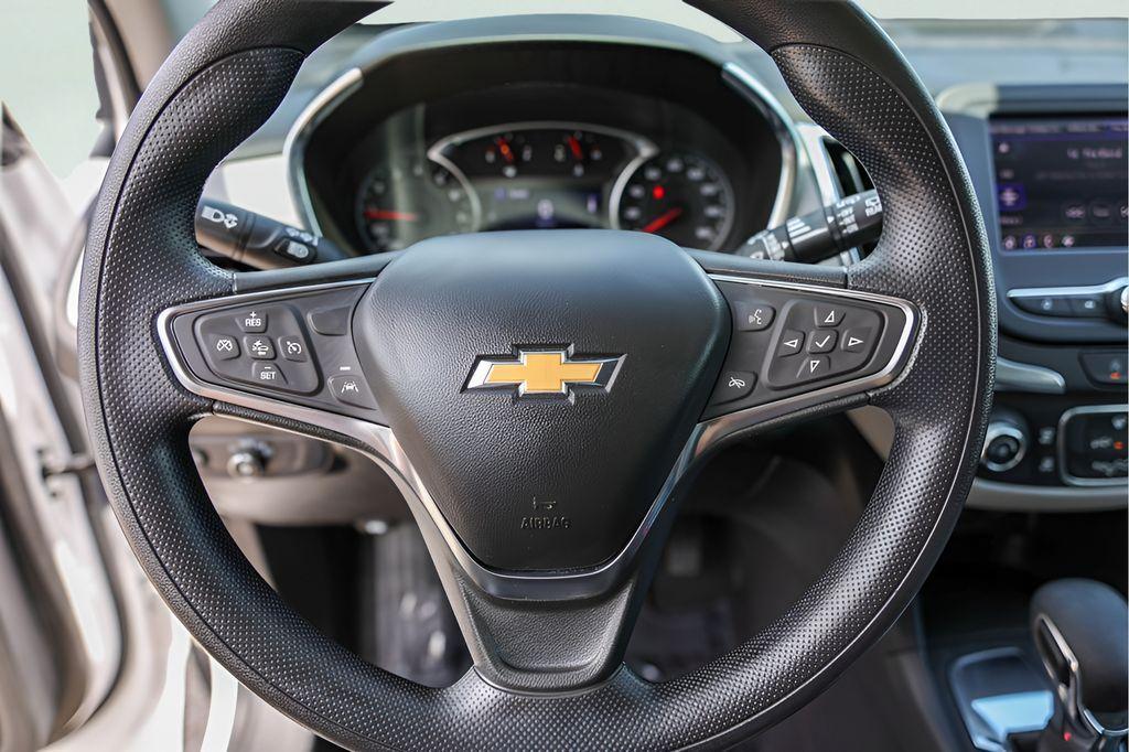 used 2024 Chevrolet Equinox car, priced at $22,723