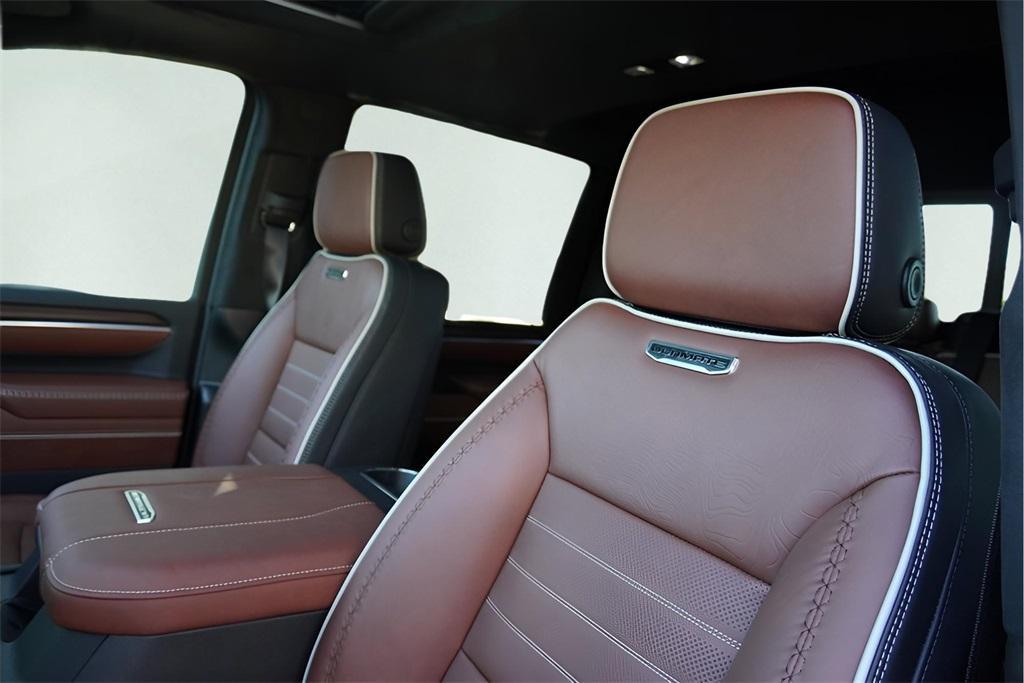 new 2026 GMC Sierra 2500 car, priced at $92,243