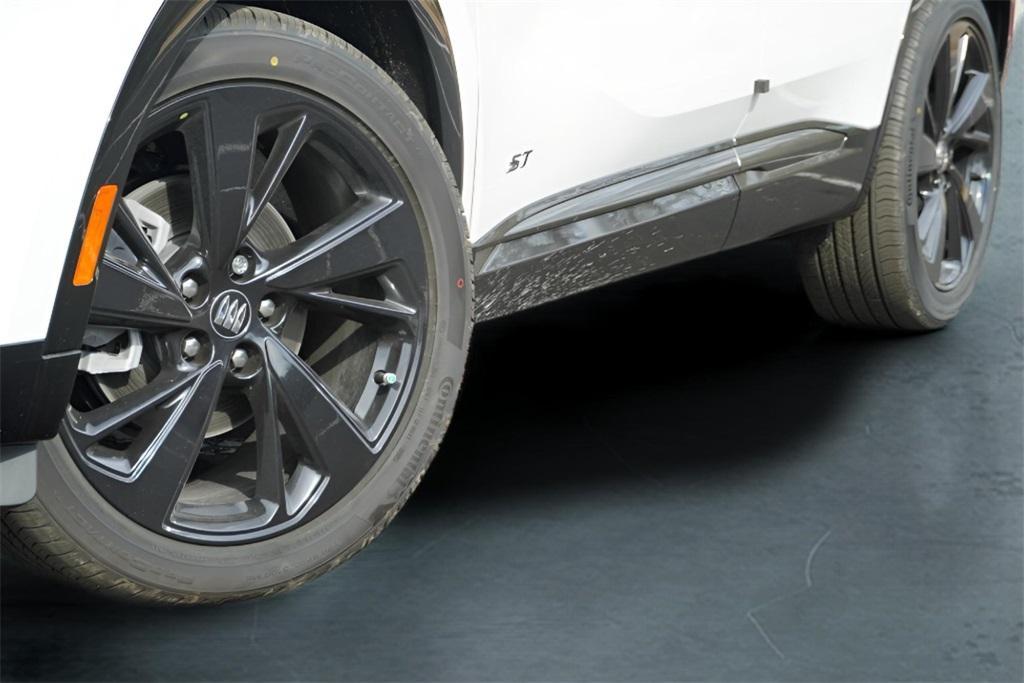 new 2026 Buick Envision car, priced at $47,434