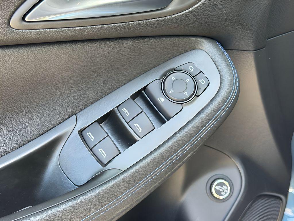 new 2026 Buick Encore GX car, priced at $26,689