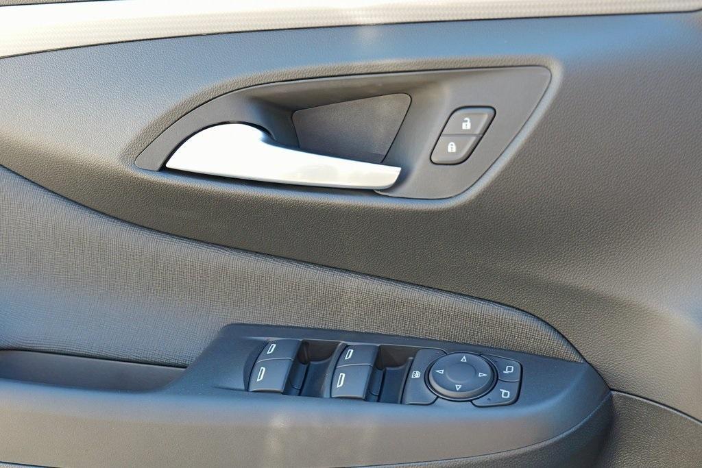 new 2026 Buick Envista car, priced at $30,389