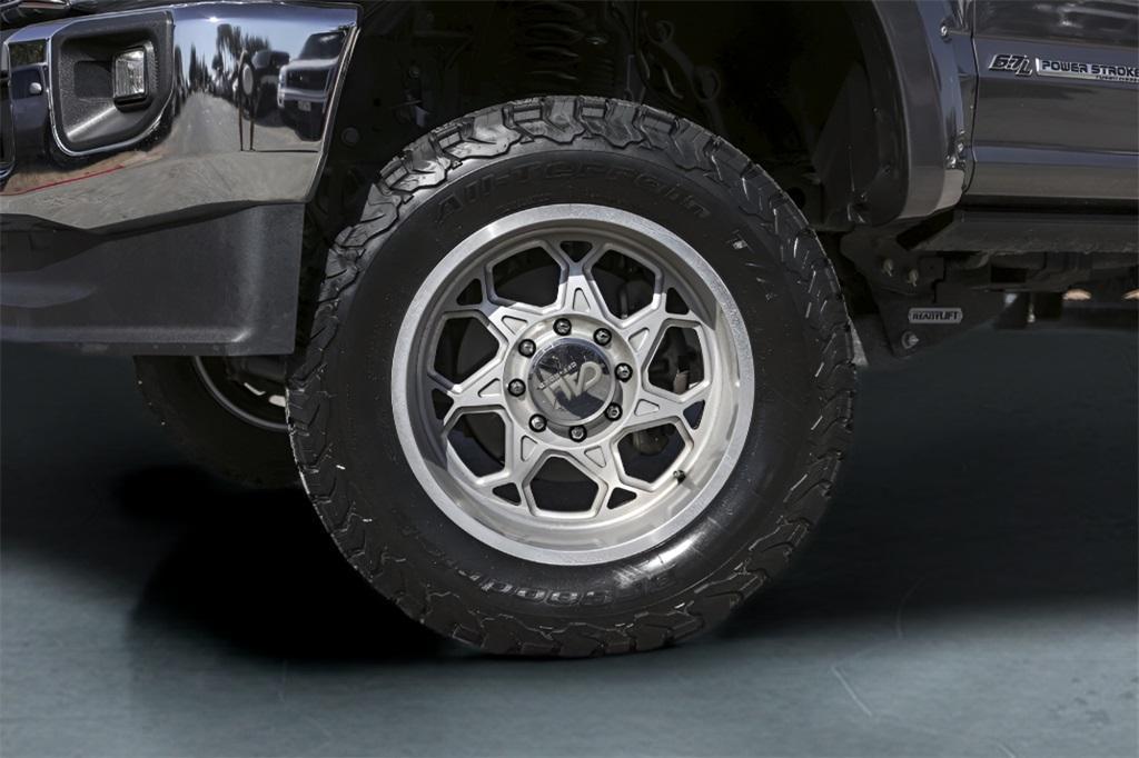 used 2021 Ford F-250 car, priced at $61,900