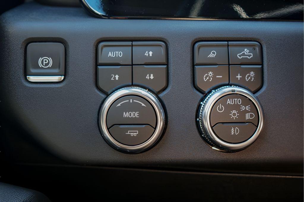 new 2026 GMC Sierra 1500 car, priced at $58,039