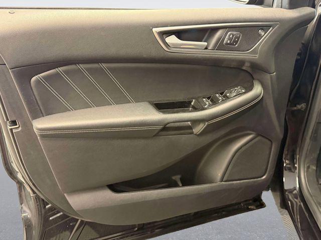 used 2020 Ford Edge car, priced at $17,163