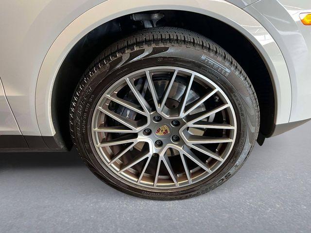 used 2022 Porsche Cayenne car, priced at $49,998