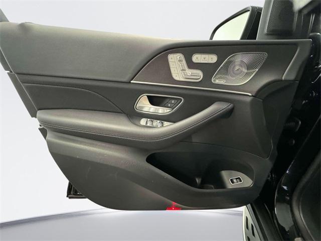 used 2025 Mercedes-Benz GLE 450 car, priced at $77,114