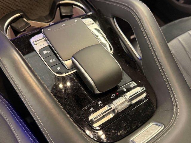 Mercedes-Benz GLS view 30