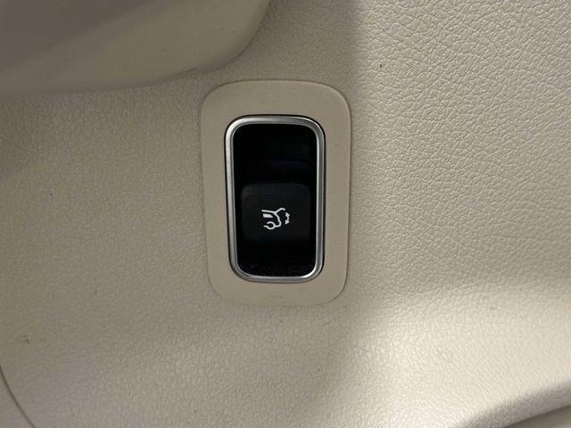 used 2022 Mercedes-Benz GLA 250 car, priced at $26,493