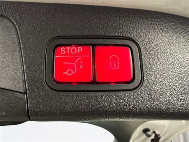 used 2022 Mercedes-Benz GLA 250 car, priced at $26,992