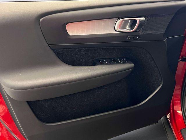 used 2020 Volvo XC40 car, priced at $21,188