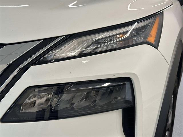 used 2021 Nissan Rogue car, priced at $15,964