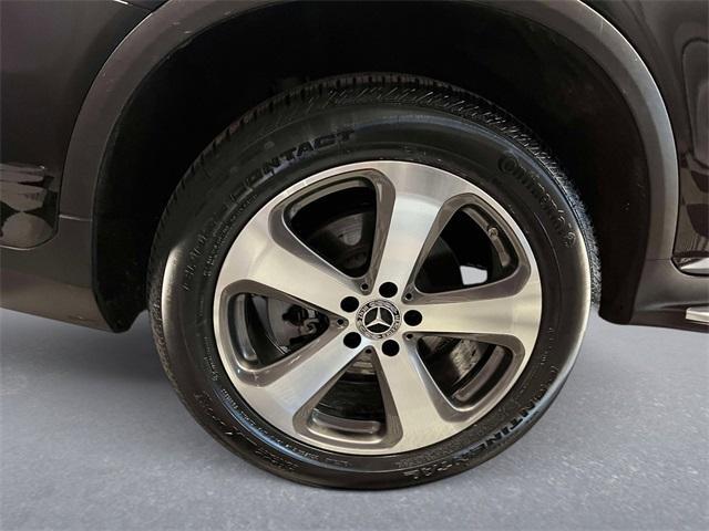 used 2022 Mercedes-Benz GLC 300 car, priced at $38,481