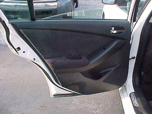 used 2009 Nissan Altima car, priced at $6,599