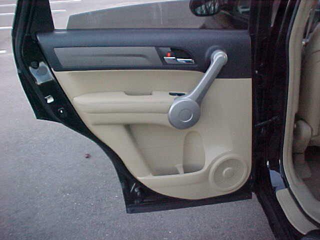 used 2007 Honda CR-V car, priced at $9,499