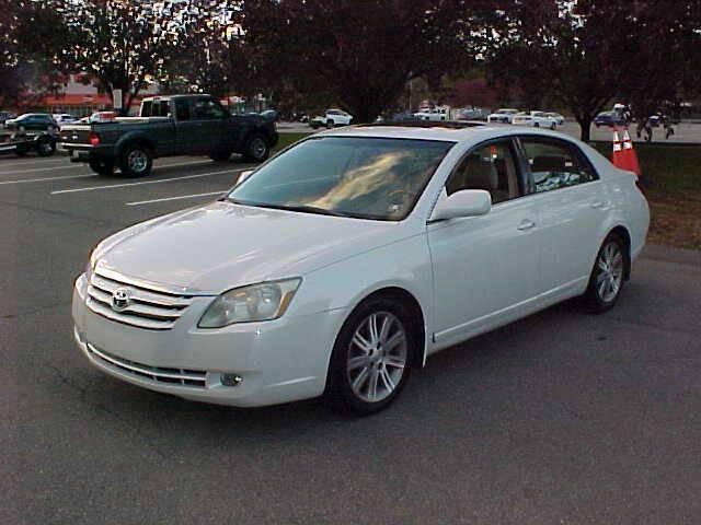 used 2006 Toyota Avalon car, priced at $8,599