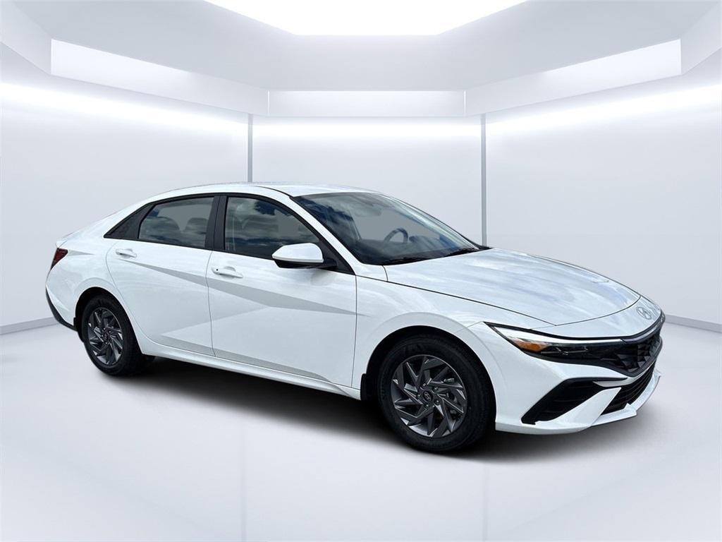 new 2026 Hyundai ELANTRA HEV car, priced at $25,835