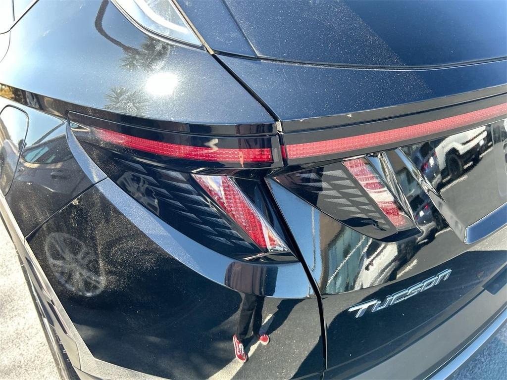 used 2022 Hyundai TUCSON Hybrid car, priced at $23,972