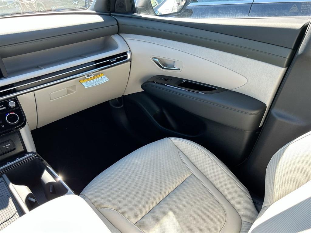 new 2026 Hyundai TUCSON Hybrid car, priced at $43,430