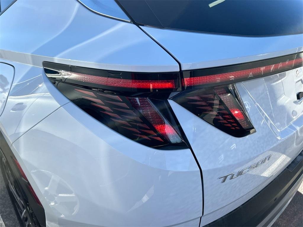 new 2026 Hyundai TUCSON Hybrid car, priced at $43,430