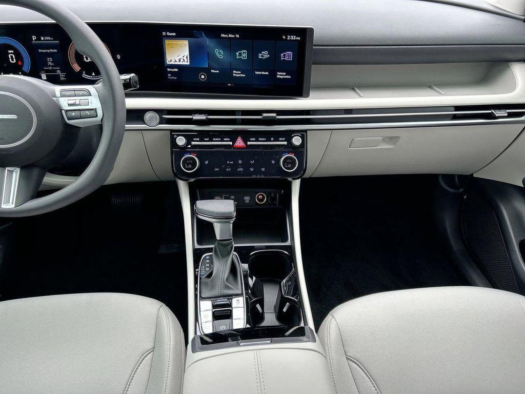 new 2026 Hyundai Tucson car, priced at $29,175