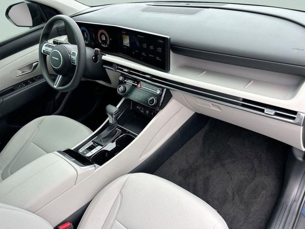 new 2026 Hyundai Tucson car, priced at $29,175