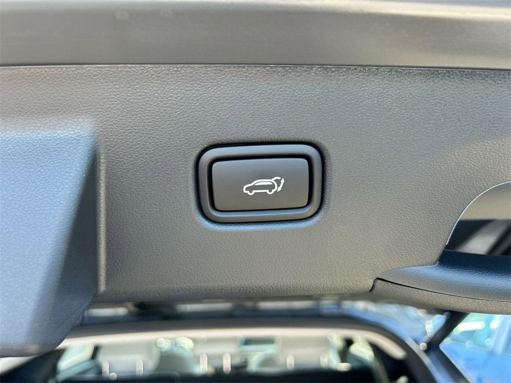 new 2026 Hyundai TUCSON Hybrid car, priced at $41,680