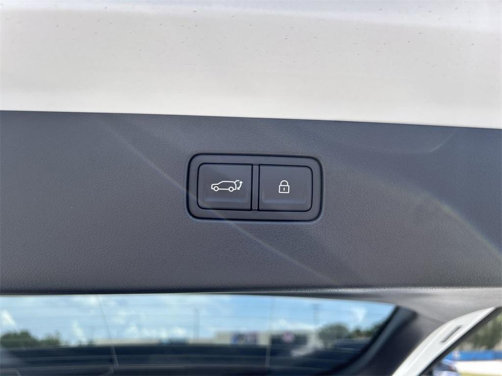 new 2026 Hyundai IONIQ 9 car, priced at $68,580