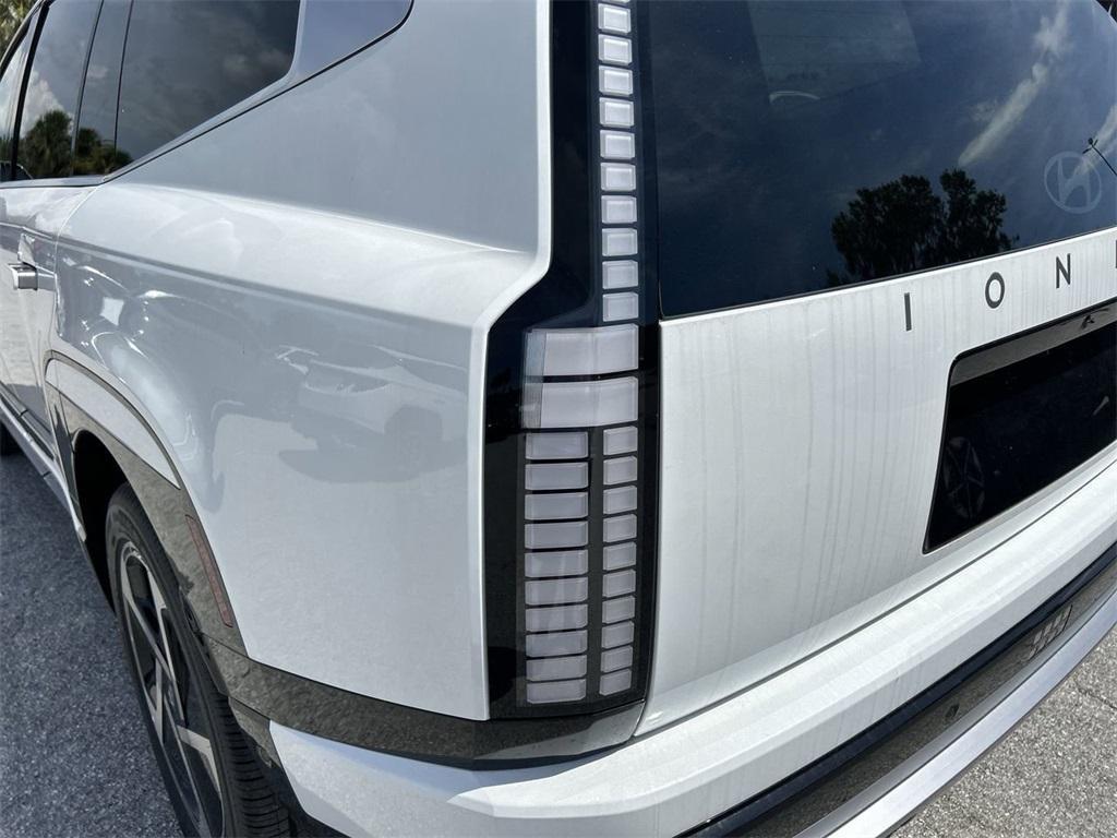 new 2026 Hyundai IONIQ 9 car, priced at $68,580