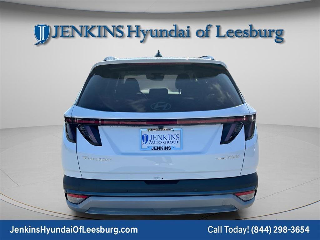 new 2026 Hyundai TUCSON Hybrid car, priced at $40,689